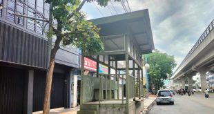 Salah satu halte bus di Jl Sudirman Palembang yang akan mendapat perbaikan. Foto: Sumselheadline/Pitria.