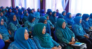 Anggota PKK Muba menggelar pertemuan di Kecamatan Babat Supat, Senin (19/2/2024). Foto: Dinkominfo Muba.