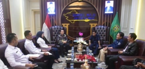 Sejumlah pengurus PWI Sumsel saat audiensi dengan Pj Gubernur Sumsel, Agus Fatoni, Rabu (28/2/2024). Foto: IST