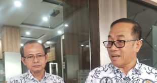 Ketua PGRI Sumsel H Ahmad Zulinto. Foto: Sumselheadline/Ferly.