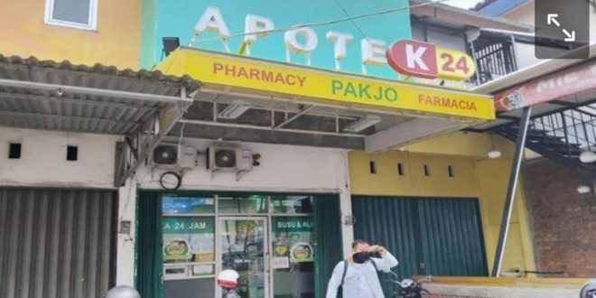Suasana di Apotik K24 Palembang pasca dirampok, Rabu (13/3/2024). Foto: Sumselheadline/Ela.
