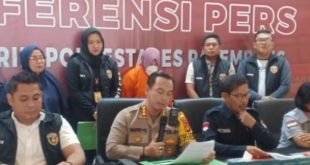 Kapolrestabes Palembang, Kombes Pol Harryo Sugihhartono ssat press confrence penangkapan penampungan TKI ilegal, Sabtu 9/3/2024), Foto: Sumselheadline/Ela.