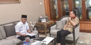 Pj Bupati Muba, Apriyadi berkunjung ke Pj Gubernur Sumsel, Agus Fatoni, Selasa (19/3/2024). Foto: Kominfo Muba.