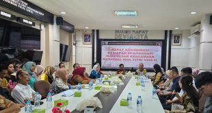 Satgas pangan Ditreskrimsus Polda Sumsel menggelar Rapat Koordinasi (rakor) bersama Forkopimda, Bulog Sumsel Babel dan pedagang pasar di Gedung Subarkah Ditreskrimsus Polda Sumsel, Jumat (8/3/24). Foto: Sumselheadline/Ela.