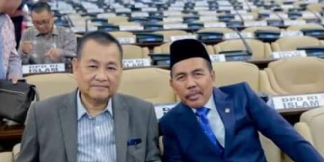 Ishak Mekki bersamma ChairulS Madiyah. Fotok; Dok Chairul S Madiyahy.