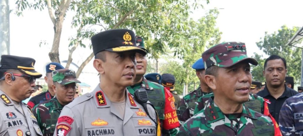 Kapolda Sumsel Irjen Pol A.Rachmad Wibowo SIK saat menunggu kedatangan Kapolri, Jumat (1/3/2024). Foto: Sumselheadline/Ela.