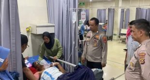 Andrean, mahasisiwa yang tangannya putus tersambar Kereta Api mendapat perawatn intensif, Rabu (20/3/2024). Foto: Sumselheadline/Ela.
