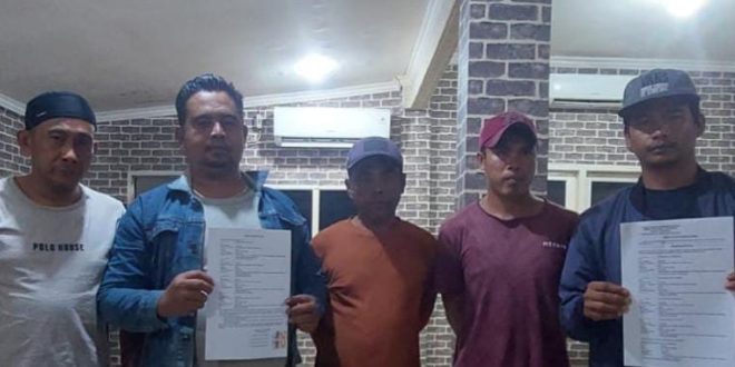 Polisi membekuk para pelaku pengutan liar di kawasan Kertapati, Palembang, Sabtu (16/3/2024). Foto: Sumselheadline/Ela.