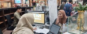Suasana pelayanan BPJS Kesehatan di Mal Pelayanan Publik, Palembang, Rabu (13/3/2024). Foto: Sumselheadline/Ela.