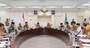 Pj Bupat Muba Apriyadi memimpin rapat persiapan MTQ Sumsel di Sekayu, Selasa (16/4/2024). Foto: Kominfo Muba.