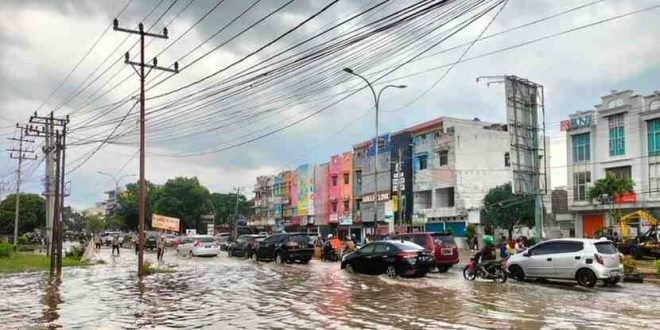 Salah satu titik banjir di Palembang. Foto: Dok Sumselheadline.