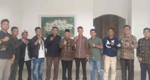 Para pengurus DPW LAN foto bersama Pj Bupati Muba, Apriyadi. Foto: Kominfo Muba.