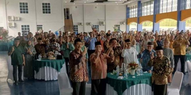 Keluarga Besar Campang Tiga menggelar halal bihalal bersama Herman Deru di Gedung Serbaguna Partai Nasdem. Foto: Sumselheadline/Fer.