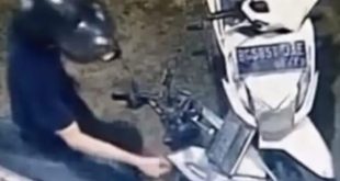 Aksi pelaku curanmor yang terekam CCTV. Foto: screenshot cctv.