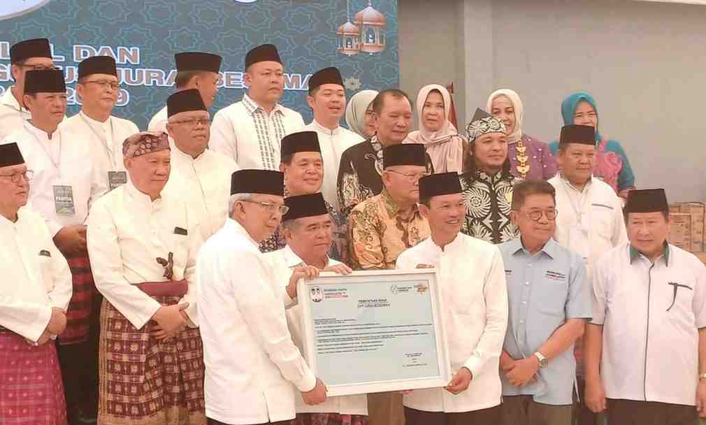 Mawardi Yahya dan Harnojo saat hadir di kegiatan Jurai Basemah di hal JSC Palembang, Sabtu (27/4/2024). Foto: Sumselhealine/Fer.