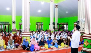 Apriyadi Mahmud pulang kampung Desa Ulak Paceh. Lawang Wetan, Muba, Rabu (3/4/2024). Foto: Sumselheadline/Rya.