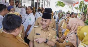 Pj Bupati Muba, Apriyadi halal bihalal dengan para pegawai Pemkab Muba, Selasa (16/4/2024). Foto: Kominfo Muba.