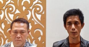 Korban Deddi Zuheransyah dan kuasa hukumnya Mualimin, SH. Foto: Sumselheadline/Ela.