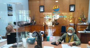 Suasana pelayanan di PDAM Tirta Musi, Palembang, Kamis (4/4/2024). Foto: Sumselheadline/Pitria.