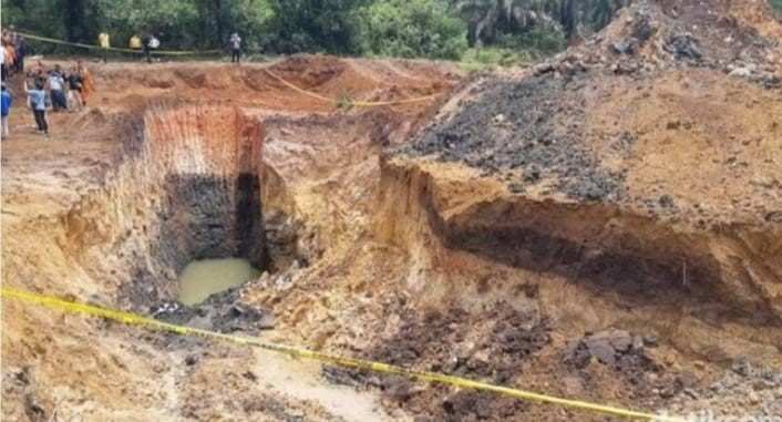 Tambang batu bara ilegal di Muaraenim yg sempat longsor tahun 2023 lalu. Foto detik.com.