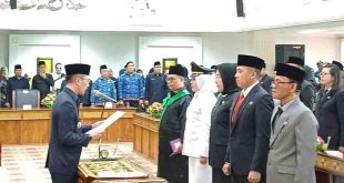 Pj Walikota Palembang, Ratu Dewa melantik sejumlah pejabat eselon 3 dan 4 di ruang Prameswara Pemkot Palembang, Jumat (17/5/2024). Foto: Sumselheadline/Pitria.