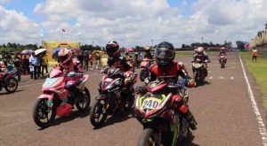 Ratusan Raider Region Sumatera Ngaspal ikut Kejuaraan Nasional Motoprix Region Sumatera Seri 1 2024 di di Skyland Internasional Circuit Sekayu, Minggu (5/5/2024).Foto:Kominfo Muba.