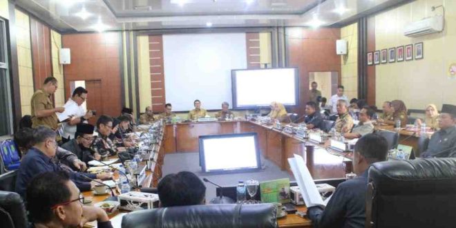Banmus DPRD Muba sepakati membahas tiga Raperda yang diajukan Pemkab setempat, Senin (27/5/2024).Foto: Kominfo Muba.
