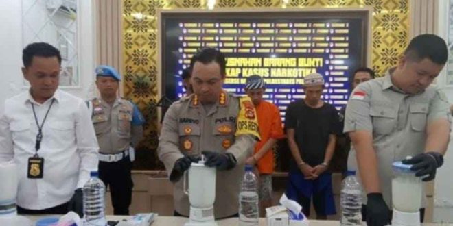 Polrestabes Palembang musnakan 13 kg sabu barang bukti kejahatan, Jumat (24/5/2024). Foto: Sumselheadline/Ela.
