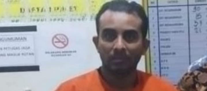 RG, oknum dosen Unsri, yang kini sudah bebas bersyarat. setelah menjalani hukuman 2,5 tahun penjara. Foto: Dok Sumselheadline.