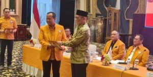 Heri Amalindo saat mendapat rekomen dari Partai Hanura. Foto: Dok Tim Heri Amalindo.