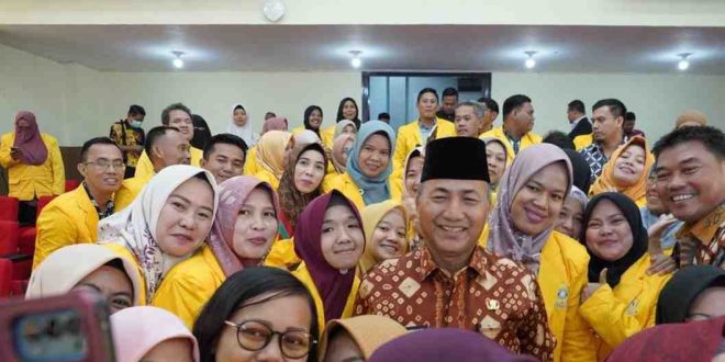 Para mahasiswa Unsri yang ikut program kuliah gratis Pemkab Muba. Foto: Dok Kominfo Muba.
