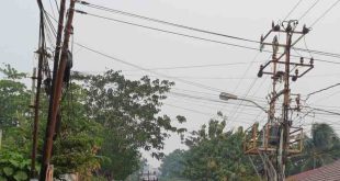 Salah satu titik lampu jalan di Dwikora Palembang yang mati, Jumat (10/5/2024). Foto: Sumselheadline/Pitria.