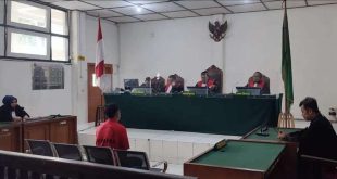 Nicholas Dabasron Pasaribu divonis majelis hakim PN Palembang selama tujuh bulan penjara, Selasa (7/5/2024). Foto: Sumselheadline/Ela.