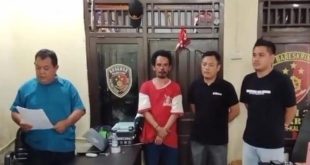Rusli ditangkap warga saat akan beraksi kembali di sebuah masjid di Palembang, Sabtu (11/5/2024). Foto: Sumselheadline/Ela.
