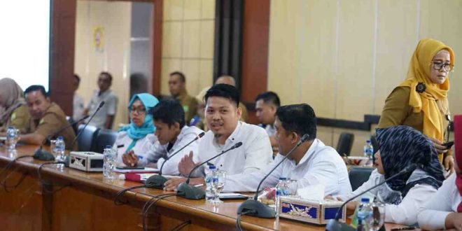 Para perwakilan PPPK Muba yang rapat bersama DPRD dan Pemkab Muba, Senin (20/5/2024). Foto: Kominfo Muba.