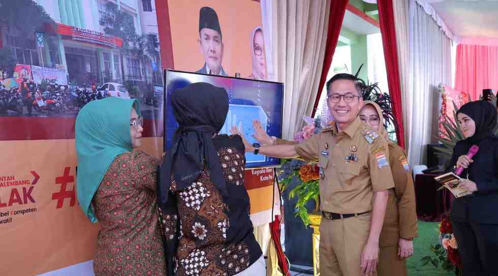 Pj Walikota Palembang, Ratu Dewa meresmikan Puskesmas Dempo sebagai Puskesmas ramah disabilitas pertama di Sumsel, Selasa (14/5/2024). Foto: Sumselheadline/Pitria.