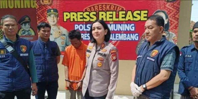 Supriono, baju orange, pengedar sabu. Foto: Sumselheadline/Ela.