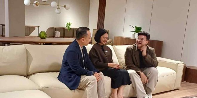Furniture bergaya modern dengan tema 'Tenzo Living' di Dekoruma Palembang, Sumatera Selatan (Sumsel), Jumat (24/5/2024). Foto: Dok Dekoruma.