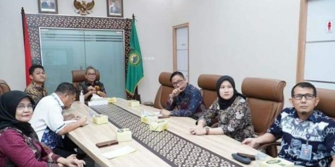 Sekda Pemprov Sumsel, Supriyono bersama Forkompimda rapat persiapan kunker presiden ke Sumsel, Jumat (24/5/2024). Foto: Humas Pemprov Sumsel.