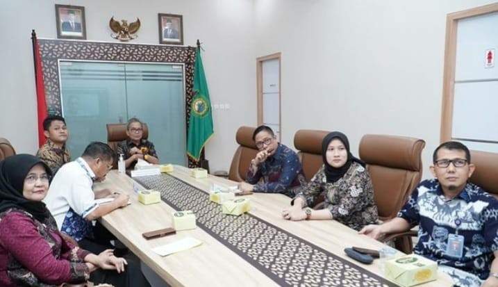 Sekda Pemprov Sumsel, Supriyono bersama Forkompimda rapat persiapan kunker presiden ke Sumsel, Jumat (24/5/2024). Foto: Humas Pemprov Sumsel.