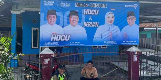 Media Center Herman Deru dan Cik Ujang di Lahat. Foto: Tim HDCU.
