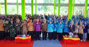 Tim penilai desa/kelurahan dari Pemprov Sumsel bersama Pj Bupati Muba, Sandi Fahlepi, Jumat (7/6/2024). Foto: Kominfo Muba.