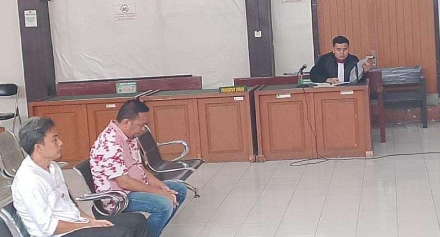 Dua mantan Direktur PT SCM divonis penjara oleh majelsi hakim PN Tipikor Palembang, Rabu (5/6/2024). Foto: Sumselheadline/Ela.
