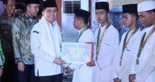 Penjabat Gubernur Sumatera Selatan, Agus Fatoni menghadiri Haflah Akhirussanah dan HUT ke-57 Pondok Pesantren (Ponpes) Al-Ittifaqiah, Ogan Ilir, Rabu (19/6/2024). Foto: Humas Pemprov Sumsel.