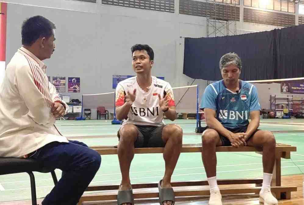 Anthony Ginting saat diawancarai di Pelatnas Badminton, Jakarta, Minggu (30/6/2024). Foto: Dok Gerakkita/PB PBSI.