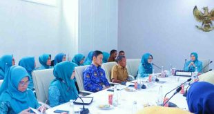 TP PKK Muba rapat sinkronisasi program kerja PKK dengan Dinas dan Instansi Terkait, Senin (3/6/2024) di Ruang Rapat Guest House Griya Bumi Serasan Sekate. Foto: Kominfo Muba.