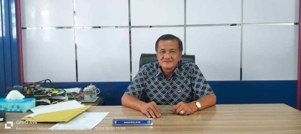 Kepala Sekolah SMK Negeri 8 Palembang Rafli, S.Pd., M.Pd. Foto: Sumselheadline/Fer.