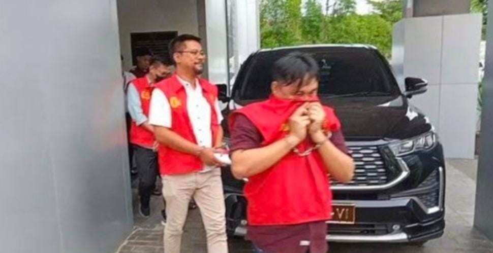 Para tersangka kasus perpajakan di Palembang. Foto: Dok Sumselheadline.