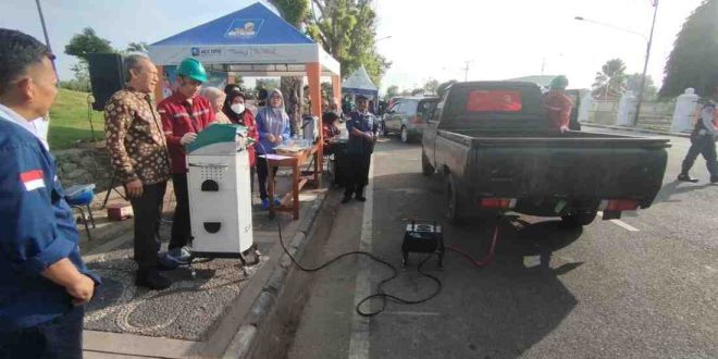 Uji Emisi kendaraan secara gratis di Kota Sekayu, Jumat (28/6/2024). Foto: Kominfo Muba.