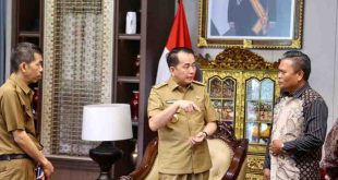 Direktur Utama PT Ayo Media Network Hardiansyah saat bersilaturrahim ke Pj Gubernur Sumsel, Agus Fatoni di Griya Agung, Palembang, Selasa (11/6/2024). Foto: Humas Pemprov Sumsel.